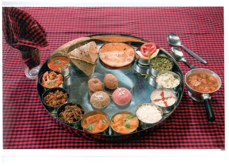 Laxmi Misthan Bhandar - Laxmi Misthan Bhandar No. 98, 99, Johari Bazar Rd, Bapu Bazar, Biseswarji, Jaipur, Rajasthan 302003, India