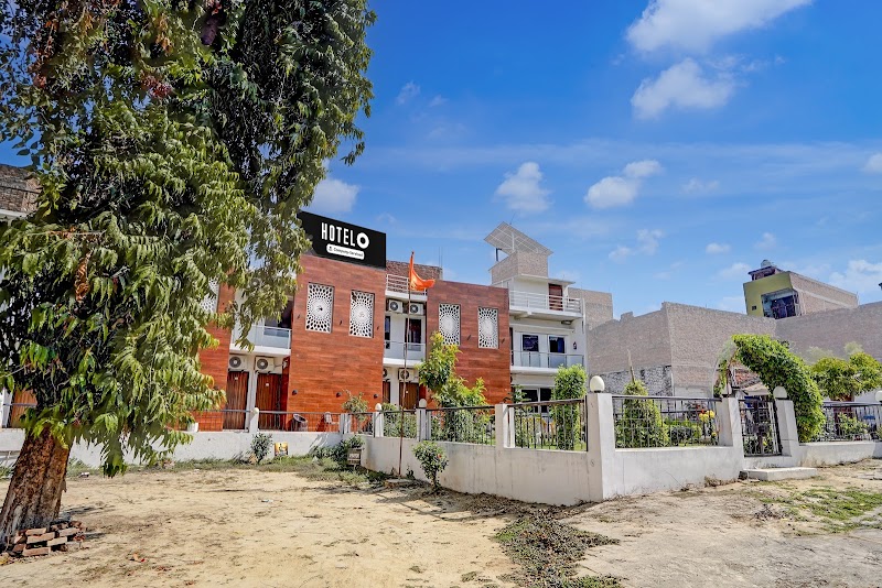 OYO Hotel O Rakabganj Crossway Ayodhya Formerly Ramaland Homestay - OYO Hotel O Rakabganj Crossway Ayodhya Formerly Ramaland Homestay Plot No. 3/6/11A, Telitola Chowk, near Edward Medical Hall, Shakti Vihar Colony, Ayodhya, Faizabad, Uttar Pradesh 224123, India