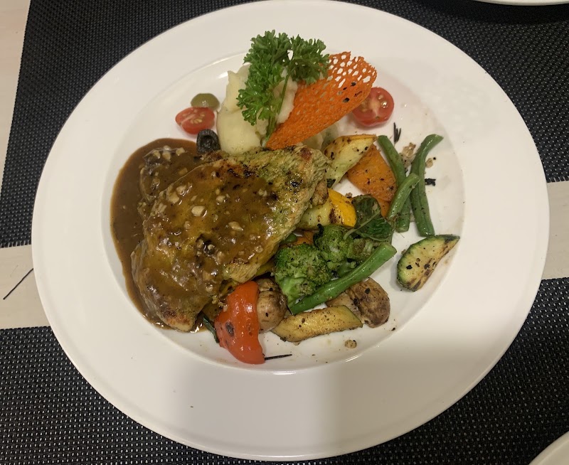 The IVY Restaurant - The IVY Restaurant BAANI SQUARE SECTOR 50 D - 89 - 90 GROUND FLOOR BAANI SQUARE, Pocket C, Mayfield Garden, Sector 50, Gurugram, Haryana 122018, India