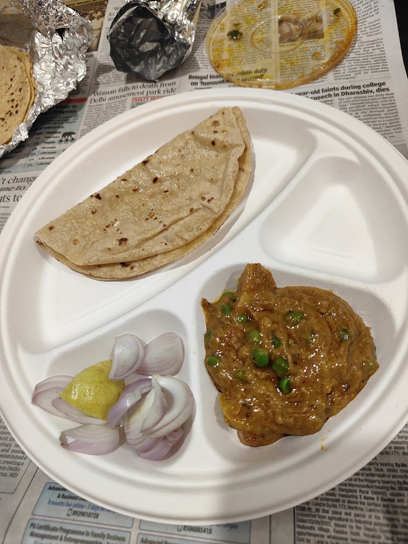 Pune Vibes Restaurant & Cafe - Pune Vibes Restaurant & Cafe no 1, 12\1, Ambaprasad Tiwari Marg, Anand Ganj, Sakhipura, Ujjain, Madhya Pradesh 456006, India