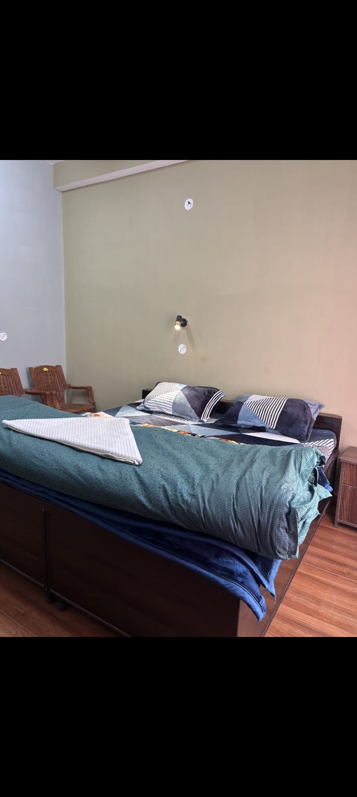 The Himalayan vibe home stay & cafe - The Himalayan vibe home stay & cafe, Baaga Thirthan sachi road Tehsil banjar Pincode 175123, Banjar, Himachal Pradesh 175123, India