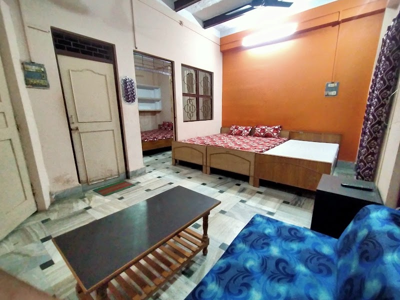 Hotel Aakash Ganga - Hotel Aakash Ganga B-3/209 Near Raja Chetsingh Fort, Shivala, Varanasi, Uttar Pradesh 221001, India