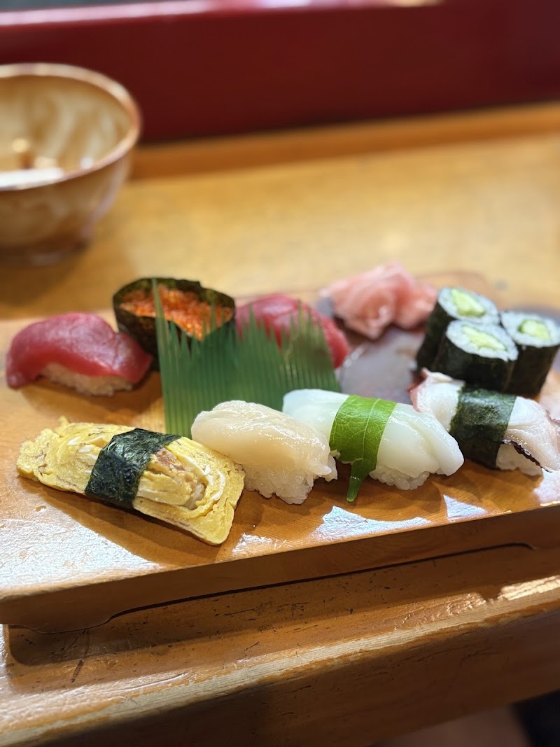 Janome Sushi - Janome Sushi, Japan, 〒167-0043 Tokyo, Suginami City, Kamiogi, 2-chōme−37−５ 蛇の目寿司