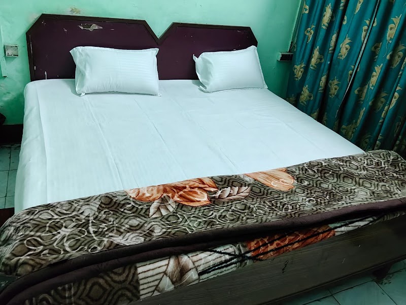 Hotel Heritage - Hotel Heritage 337/261, near Excise Office, Mumfordganj, Prayagraj, Uttar Pradesh 211002, India