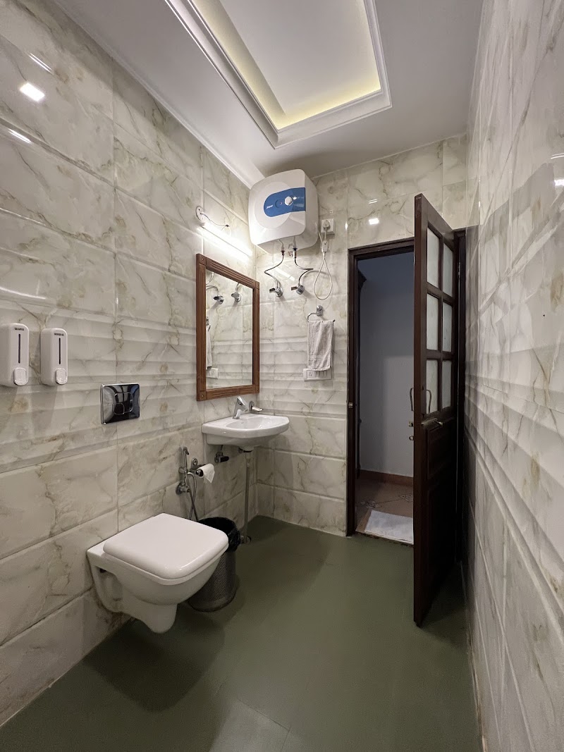 Bliss & Co Manor, Mussoorie - Managed by Vilasa experiences - Bliss & Co Manor, Mussoorie - Managed by Vilasa experiences, Palpitation Slope Rd, The Mall Road, Mussoorie, Uttarakhand 248179, India