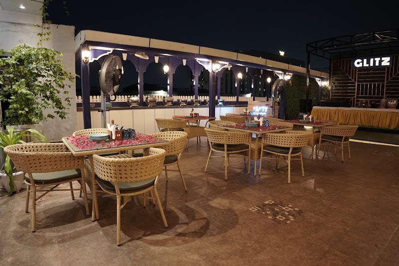 Glitz Lounge & Bar | best restaurant in Dwarka| Rooftop cafe in Dwarka - Glitz Lounge & Bar | best restaurant in Dwarka| Rooftop cafe in Dwarka 3rd floor, Vardhman Plaza Plus City Mall, 301 - 302, Dwarka Phase 1, Sector 23, Dwarka, Delhi, 110077, India