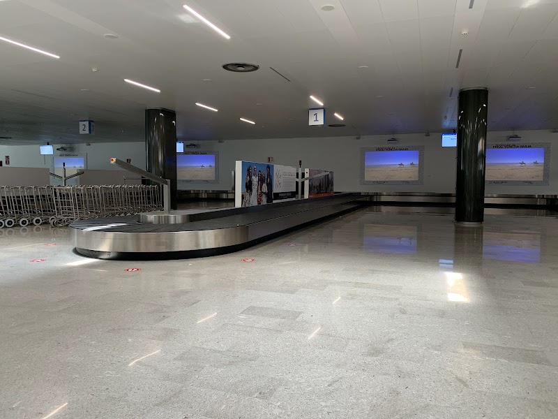 Trieste Airport - Trieste Airport, Via Aquileia, 46, 34077 Ronchi dei Legionari GO, Italy