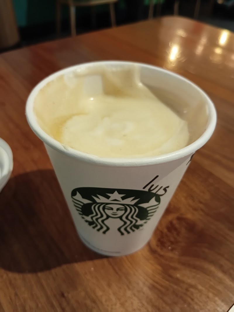 Starbucks - Starbucks, Av. Aricanduva, 5555 - Vila Aricanduva, São Paulo - SP, 03527-000, Brazil