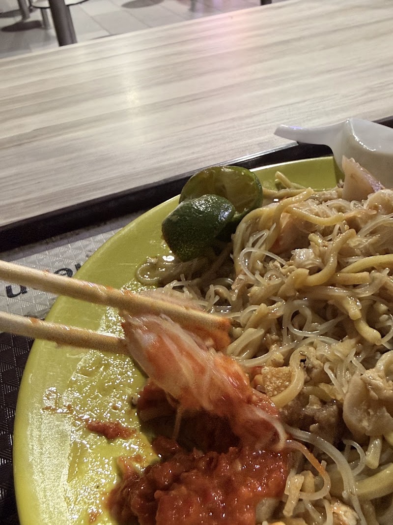 Old Airport Road Fried Hokkien Mee - Old Airport Road Fried Hokkien Mee 51 Old Airport Rd, #01-99 Food Centre, Singapore 390051