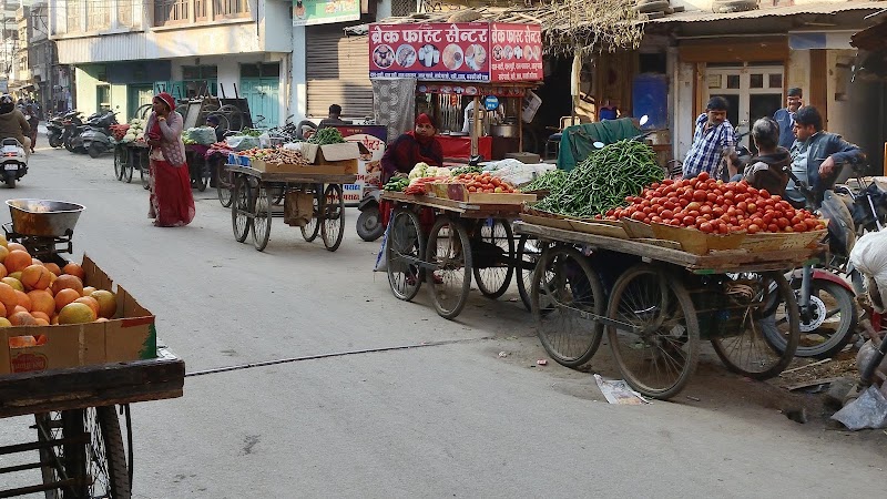 Tea and Spice Market