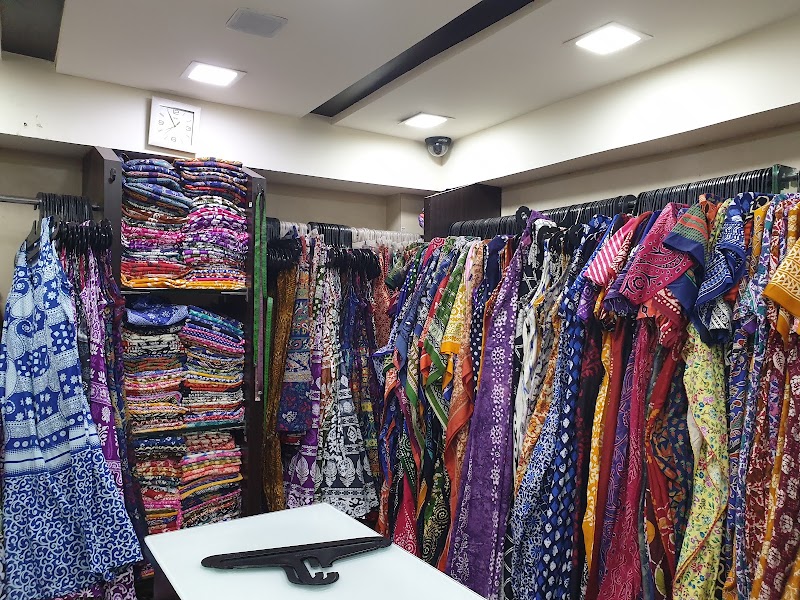 The Batik Shop - The Batik Shop Shop no N 20-21, Wing-A, Elco Arcade, Hill Rd, Bandra West, Mumbai, Maharashtra 400050, India