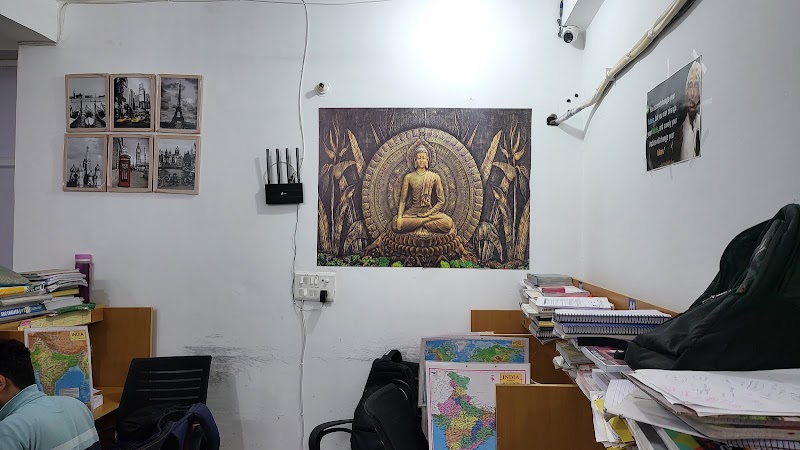 The Reader's Joint, Sector 15 - The Reader's Joint, Sector 15, 2nd floor, Pal Arcade, Shaheed Major Vikas Yadav Marg, Friends Colony, HVPNL Colony, Sector 15, Gurugram, Haryana 122001, India