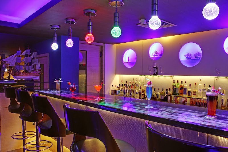 Swosti Grand - Best Hotel near Bhubaneswar Railway Station and Airport - Swosti Grand - Best Hotel near Bhubaneswar Railway Station and Airport Unit 3, 103, Janpath Rd, near Railway Station, Master Canteen Area, Kharvela Nagar, Bhubaneswar, Odisha 751001, India
