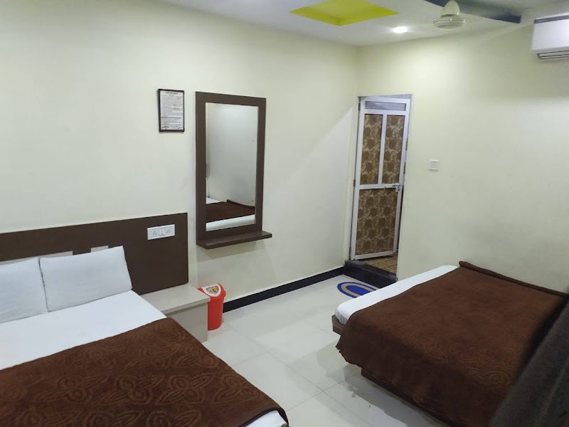 Hotel Hari Om palace - Hotel Hari Om palace Mahakal Ghati, 23/1, Choubis Khamba Marg, Jaisinghpura, Ujjain, Madhya Pradesh 456006, India