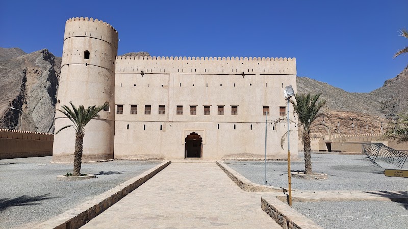 Falaj Al Khatmain birkat al mouz - Falaj Al Khatmain birkat al mouz, WMF9+823, Birkat Al Mouz, Oman