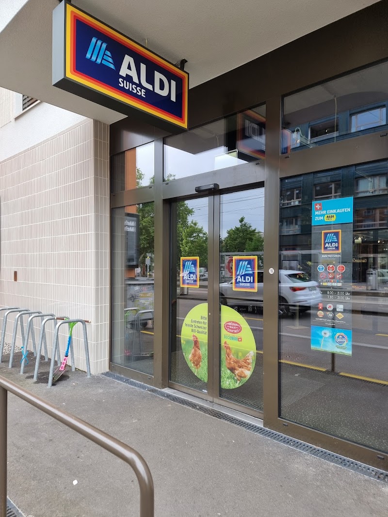 ALDI SUISSE - ALDI SUISSE, Birmensdorferstrasse 313, 8055 Zürich, Switzerland