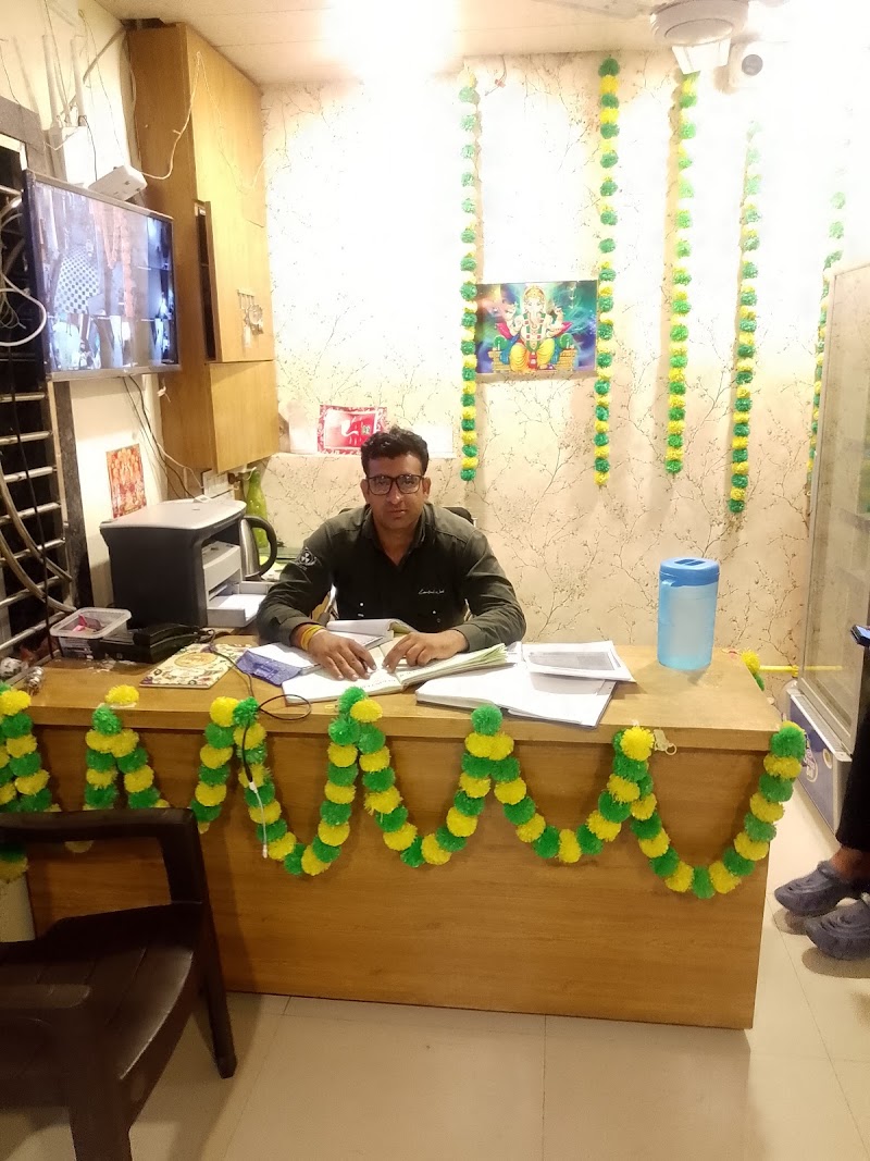 Maa Tulsi guest house - Maa Tulsi guest house, mahakal temple ke samne, 617/1, Gali no 1, opposite Mahakal temple, Jaisinghpura, Ujjain, Madhya Pradesh 456006, India
