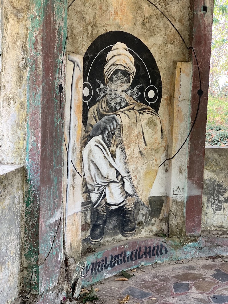 The Beatles Ashram - The Beatles Ashram 4876+4V3, Swarg Ashram, Rishikesh, Uttarakhand 249304, India