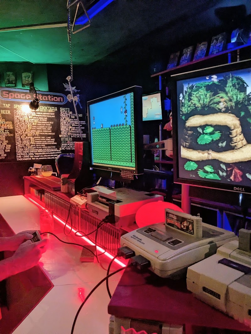 PC and Retro Bar Space Station - PC and Retro Bar Space Station 2-chōme-13-3 Nishishinsaibashi, Chuo Ward, Osaka, 542-0086, Japan