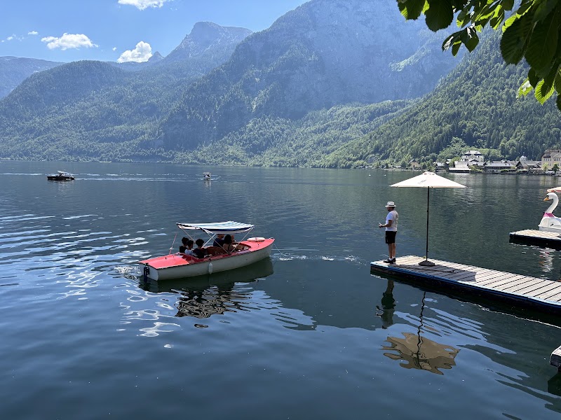 Bootsvermietung Schwarzmayr - Boat Rental - Bootsvermietung Schwarzmayr - Boat Rental Hallstätter, 4830 See, Austria