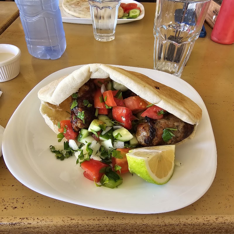 Alexander - Alexander Athenon 101, Larnaka 6022, Cyprus