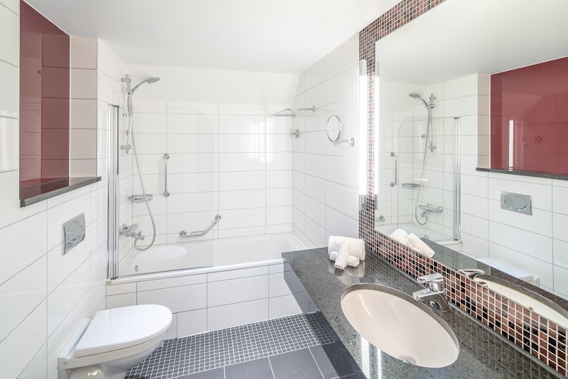 Radisson Blu Royal Hotel, Bergen - Radisson Blu Royal Hotel, Bergen Dreggsallmenningen 1, 5003 Bergen, Norway