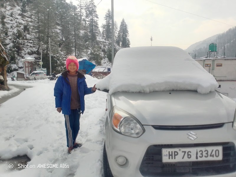 River side home stay - River side home stay Bus Stop, Ghatasani-Barot Rd, Tarwan, Himachal Pradesh 175013, India