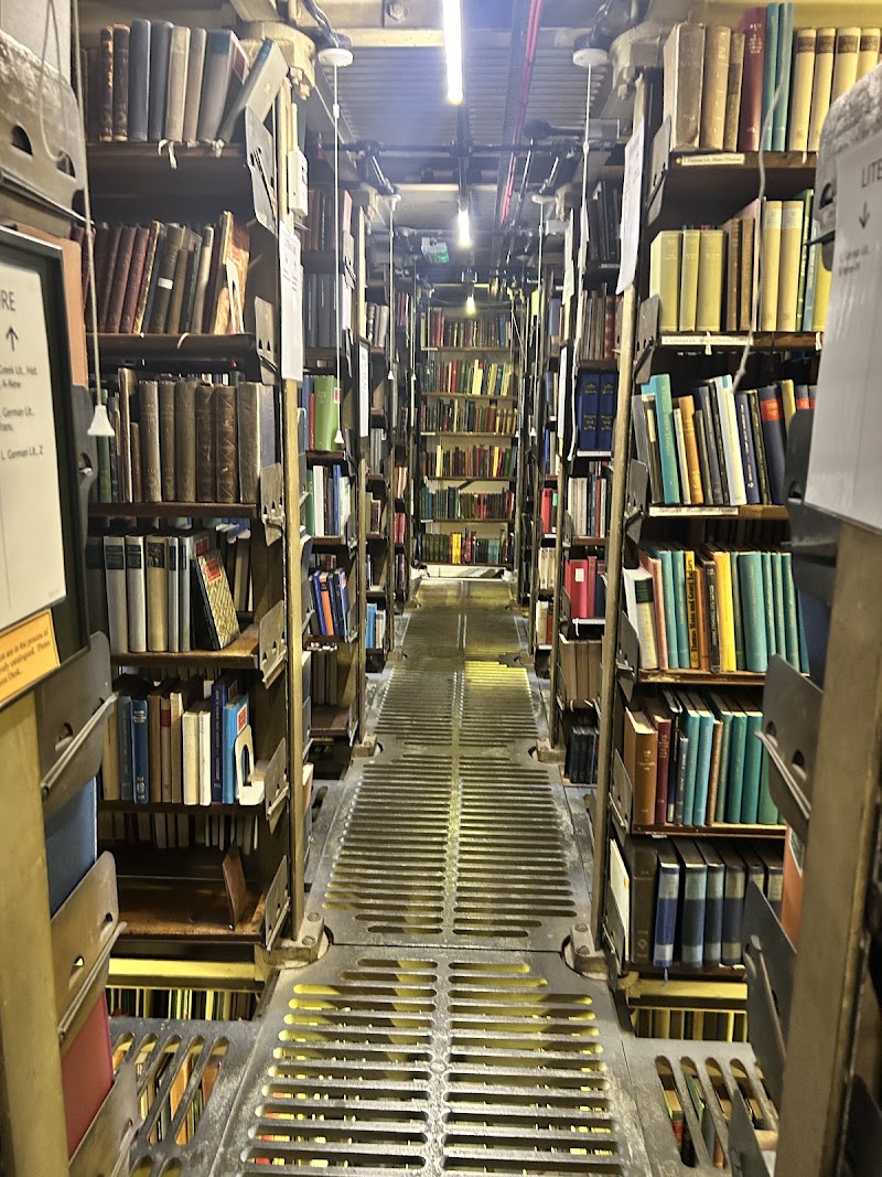 The London Library - The London Library 14 St James's Square, London SW1Y 4LG, UK