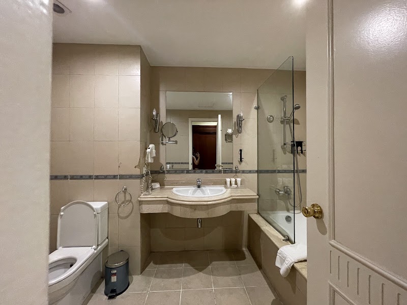 TOLIP Hotel Aswan - TOLIP Hotel Aswan, 4W52+RH4, Kornish Al Nile, Sheyakhah Thalethah, Aswan, Aswan Governorate 1242875, Egypt