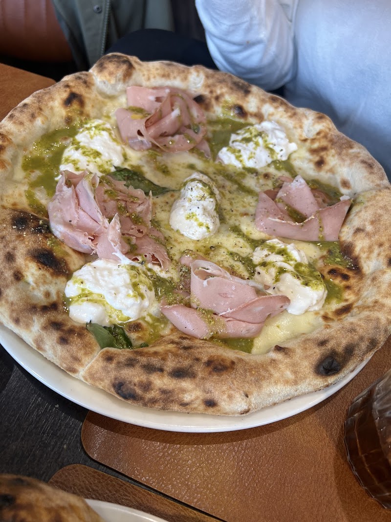081 Pizzeria Peckham - 081 Pizzeria Peckham 66 Peckham Rye, London SE15 4JR, UK