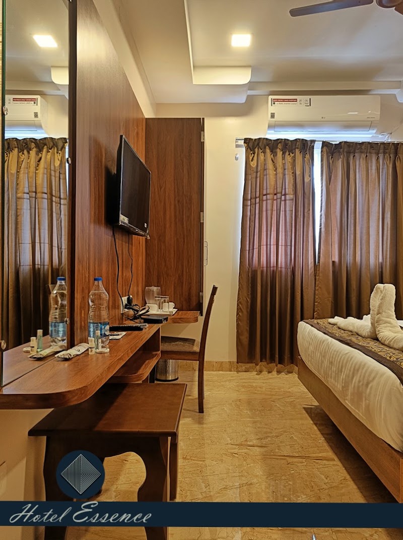 Hotel Essence - Hotel Essence No.34, 3rd Main Road Phase - 1, Gandhinagar, Phase 1, Sathuvachari, Vellore, Tamil Nadu 632009, India