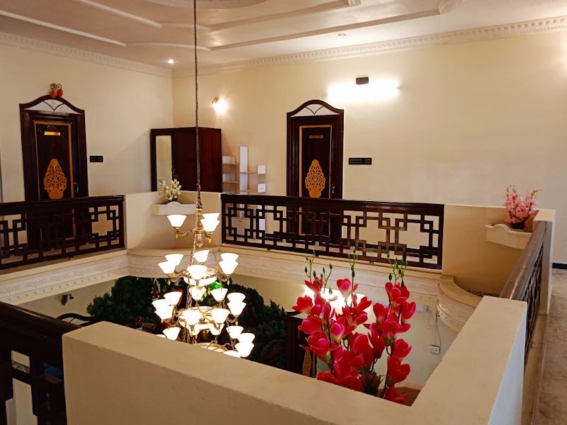 Bluemoon Bungalow Pondicherry - Bluemoon Bungalow Pondicherry 10, 9Th Cross, Extension, Rainbow Nagar, Puducherry, 605011, India