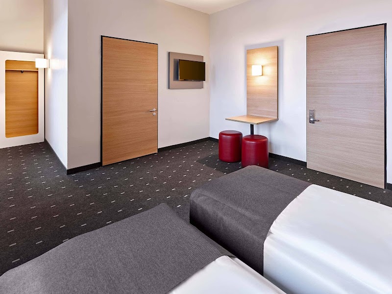 B&B HOTEL Köln-Troisdorf - B&B HOTEL Köln-Troisdorf Poststraße 64, 53840 Troisdorf, Germany