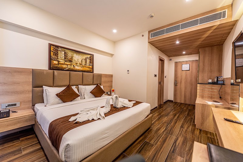 The Elite Lucknow Convention Hotel - The Elite Lucknow Convention Hotel Kanpur-Hardoi Bypass Road, Para Rd, Alamnagar, Rajajipuram, Lucknow, Uttar Pradesh 226017, India
