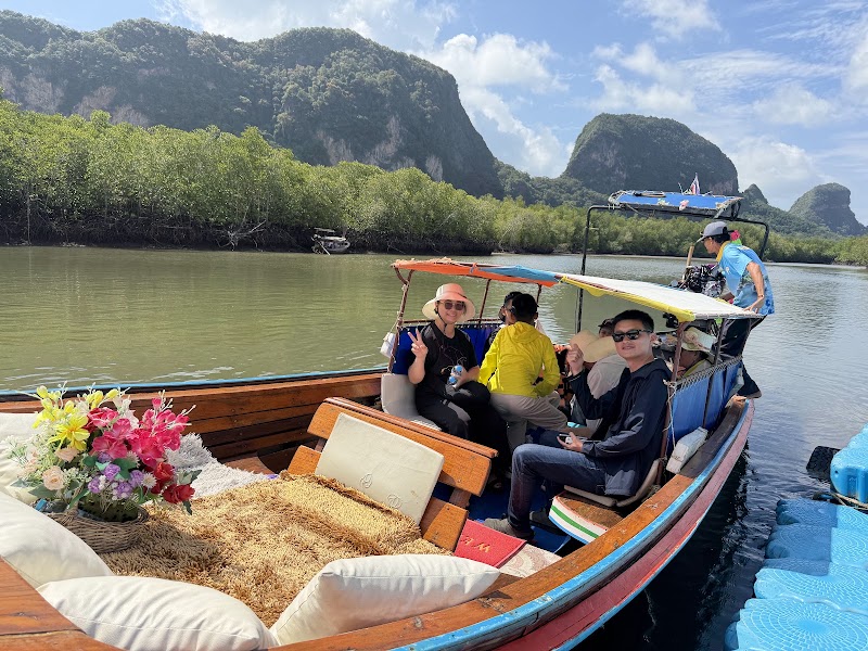 เรือนำเที่ยวอ่าวพังงา Phang Nga Bay tour boats Экскурсионные катера в заливе Пханг Нга - เรือนำเที่ยวอ่าวพังงา Phang Nga Bay tour boats Экскурсионные катера в заливе Пханг Нга, 4 24 Tambon Khlong Khian, Amphoe Takua Thung, Chang Wat Phang-nga 82130, Thailand