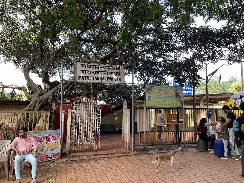 Matheran MG Road Market - Matheran MG Road Market X7QC+676, MG Rd, Matheran, Maharashtra 410102, India