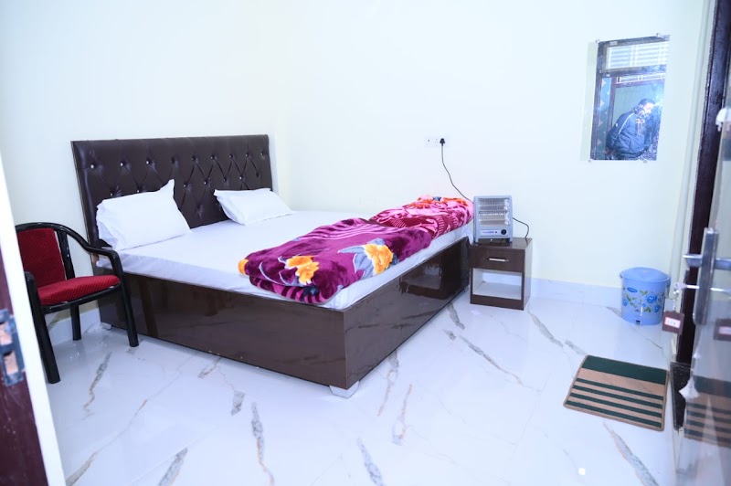 Shri Ram Lala Sadan Lodge - Shri Ram Lala Sadan Lodge, R53X+3M9, Tulsi Nagar, Ayodhya, Uttar Pradesh 224123, India