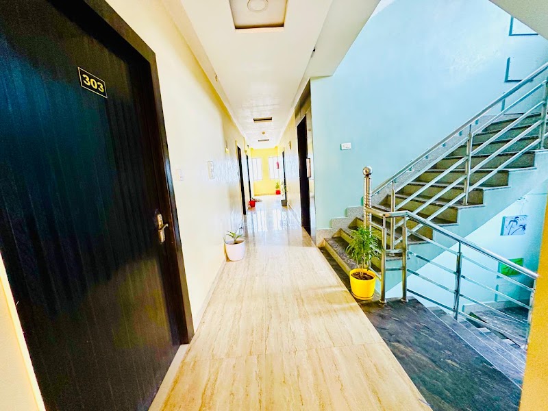 Hotel Golden Tulip, Purnea - Hotel Golden Tulip, Purnea, near Bus Stand, beside Four Star Movie Theater, Mehboob Khan Tola, Purnia, Bihar 854301, India