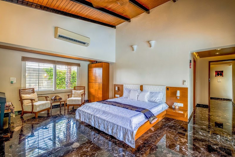 StayVista at Ivory & Stone - StayVista at Ivory & Stone, House No 10, Besides Gangapur Canal, Road, Gangapur, Girnare, Govardhan, Maharashtra 422222, India
