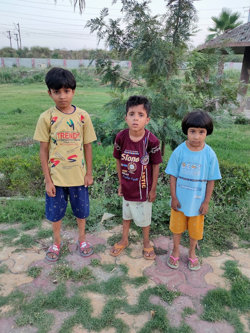 Hindon Eco Park - Hindon Eco Park MC85+2GJ, Islam Nagar, Madhopura, Ghaziabad, Uttar Pradesh 201009, India