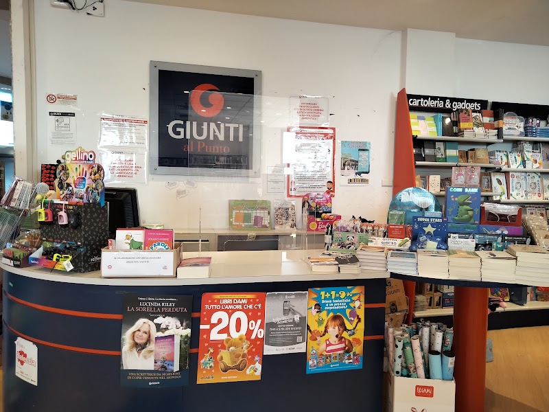 Giunti al Punto Librerie - Giunti al Punto Librerie, Pascione c/o Centro Commerciale Al Magnifico, Via Setteponti, 2 - Loc, 52100 Arezzo AR, Italy