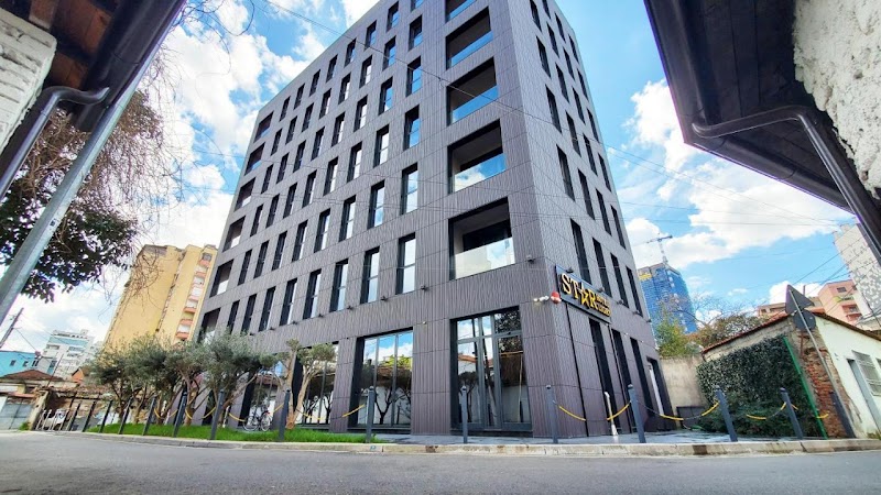 Starlight Hotel - Starlight Hotel 8RJC+HVP, Tiranë, Albania