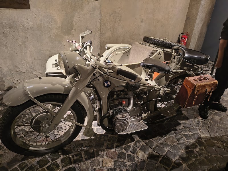 Warsaw Uprising Museum - Warsaw Uprising Museum Grzybowska 79, 00-844 Warszawa, Poland