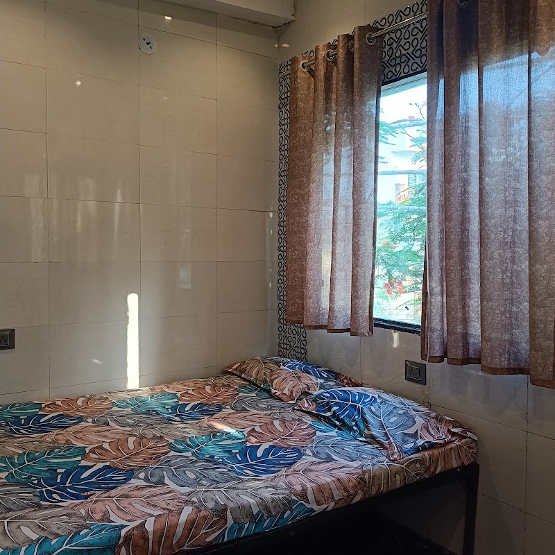 HOTEL IN UJJAIN - HOTEL IN UJJAIN 86 Hotel in ujjain vivekanand colony ujjain, near railway station platform no 8., 1.5 Km to mahakal entrance. Hotel in ujjain, Hotel in ujjain, Sindhi Colony, Ujjain, Madhya Pradesh 456010, India