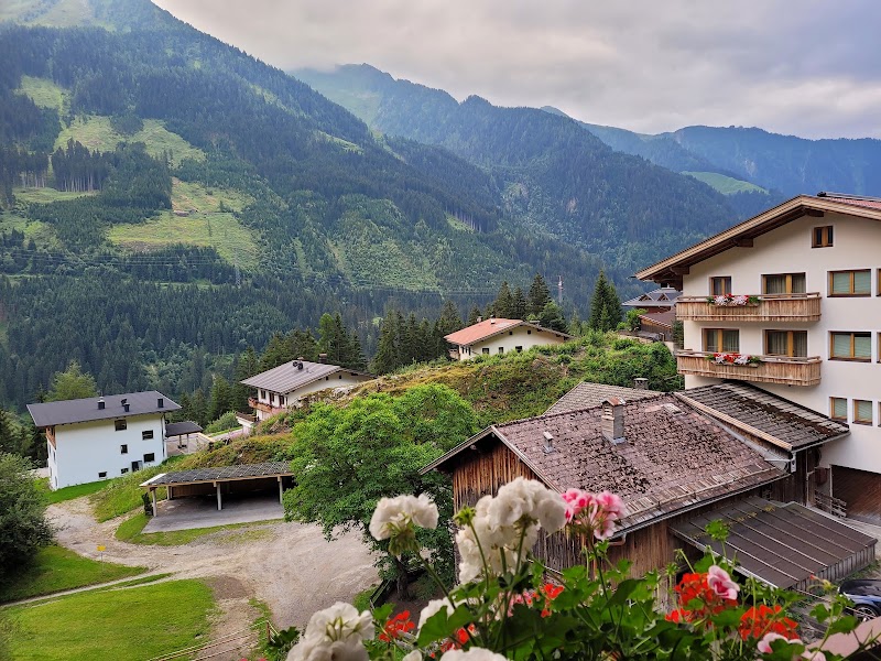 Gasthof Thanner - Gasthof Thanner Brandberg 8, 6290 Mayrhofen, Austria