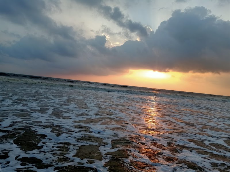 Alleppey Beach - Alleppey Beach Civil Station Ward, Alappuzha, Kerala 688012, India