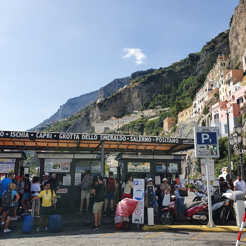 Travelmar - Biglietteria Traghetti Amalfi - Travelmar - Biglietteria Traghetti Amalfi, Molo Cassone, 84011, 84011 Amalfi SA, Italy