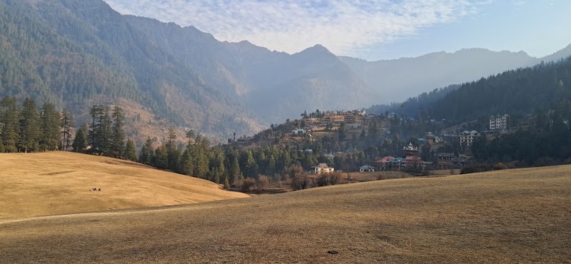 Manali Local Taxi Services - Manali Local Taxi Services, Mall Rd, near Kunzum Hotel, Siyal, Manali, Himachal Pradesh 175131, India