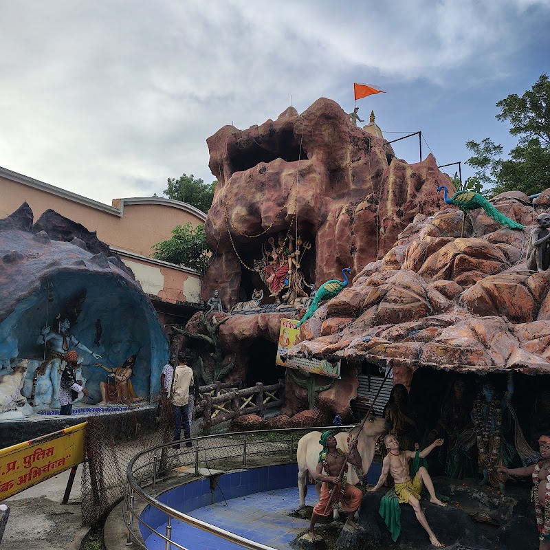 Shri Char Dham Temple - Shri Char Dham Temple Ganesh Colony, Jaisinghpura, Ujjain, Madhya Pradesh 456006, India
