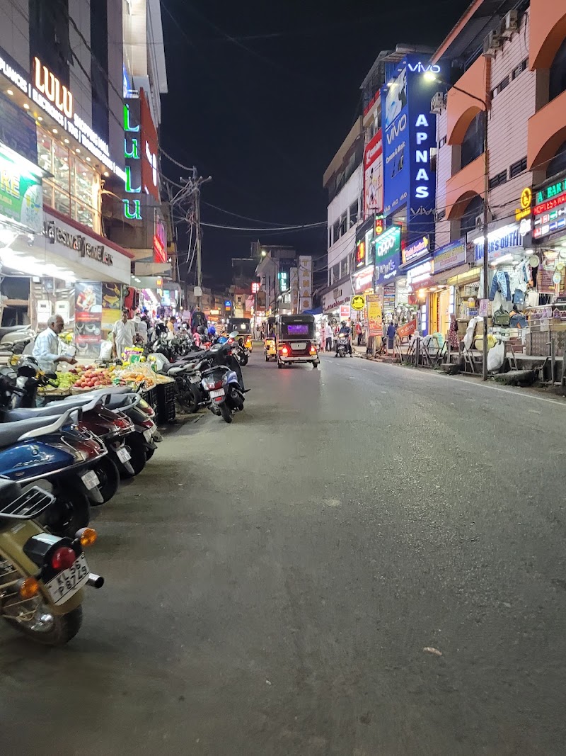 Aberdeen Bazaar - Aberdeen Bazaar, MP8R+RW2, Rina Rd, Aberdeen Bazar, Aberdeen, Sri Vijaya Puram, Andaman and Nicobar Islands 744101, India